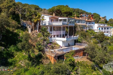 Купить виллу в Льорет-де-Мар, Испания с 4 спальни, 238м², № 7231 - фото 7