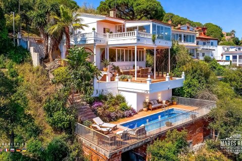 Купить виллу в Льорет-де-Мар, Испания с 4 спальни, 238м², № 7231 - фото 11