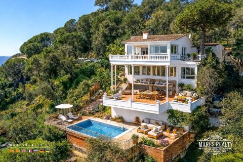 Купить виллу в Льорет-де-Мар, Испания с 4 спальни, 238м², № 7231 - фото 12