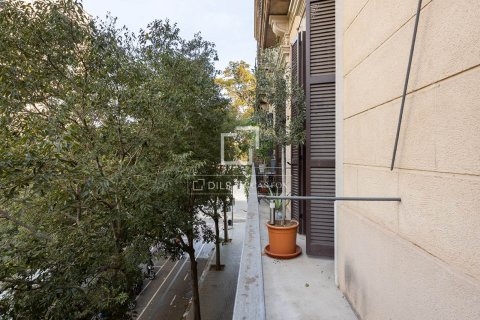 Купить квартиру в Барселона, Испания с 3 спальни, 116м², № 7232 - фото 28