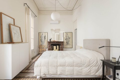 Купить квартиру в Барселона, Испания с 3 спальни, 116м², № 7232 - фото 6