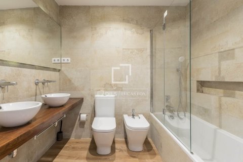 3 bedrooms apartment for sale in Barcelona, Catalonia, Spain № 7236 - photo 12