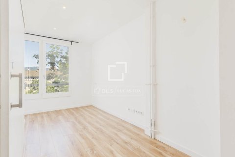 3 bedrooms apartment for sale in Barcelona, Catalonia, Spain № 7236 - photo 25