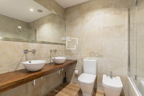 3 bedrooms apartment for sale in Barcelona, Catalonia, Spain № 7236 - photo 11