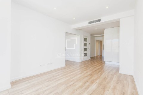 3 bedrooms apartment for sale in Barcelona, Catalonia, Spain № 7236 - photo 21