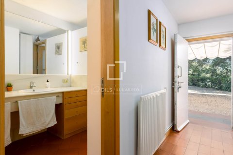 4 bedrooms villa for sale in Cabrils, Barcelona, Catalonia, Spain № 7235 - photo 11