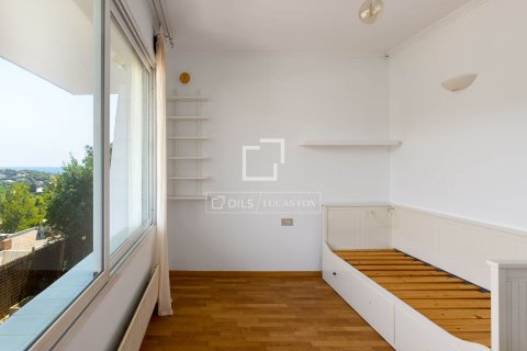 4 bedrooms villa for sale in Cabrils, Barcelona, Catalonia, Spain № 7235 - photo 9