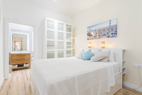 Купить квартиру в Барселона, Испания с 2 спальни, 90м², № 7233 - фото 17