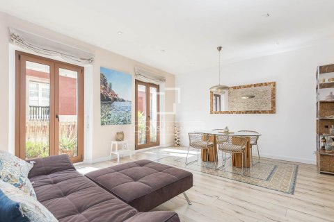 Купить квартиру в Барселона, Испания с 2 спальни, 90м², № 7233 - фото 9