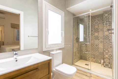 Купить квартиру в Барселона, Испания с 2 спальни, 90м², № 7233 - фото 14