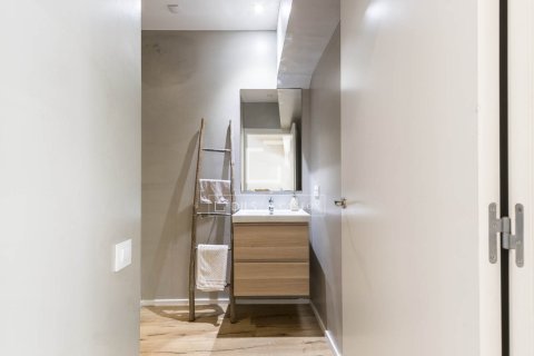 Купить квартиру в Барселона, Испания с 2 спальни, 90м², № 7233 - фото 23