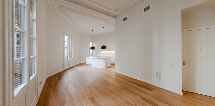 Apartamento de 2 dormitorios en venta en Barcelona, Cataluña, Spain № 6340
