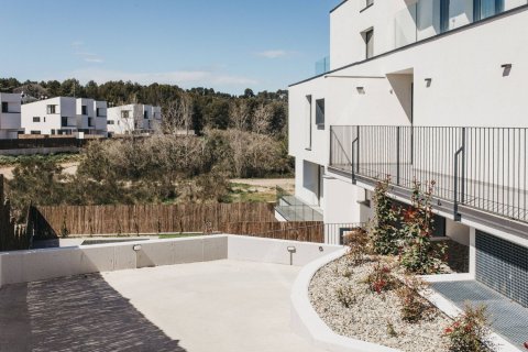 Apartamento de 2 dormitorios en venta en Sant Cugat del Vallès, Barcelona, Cataluña, Spain № 6341 - foto 21