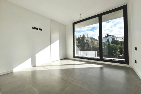 Apartamento de 2 dormitorios en venta en Sant Cugat del Vallès, Barcelona, Cataluña, Spain № 6341 - foto 10