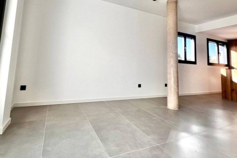 Apartamento de 2 dormitorios en venta en Sant Cugat del Vallès, Barcelona, Cataluña, Spain № 6341 - foto 4