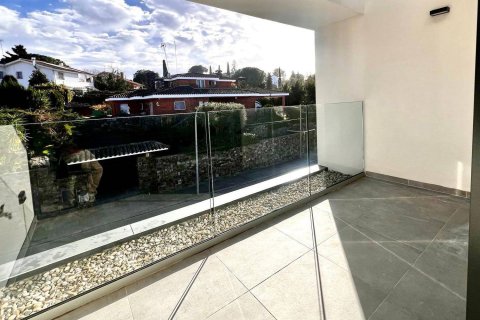 Apartamento de 2 dormitorios en venta en Sant Cugat del Vallès, Barcelona, Cataluña, Spain № 6341 - foto 5