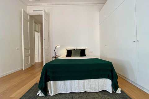 3 bedrooms apartment for sale in Barcelona, Catalonia, Spain № 6338 - photo 16