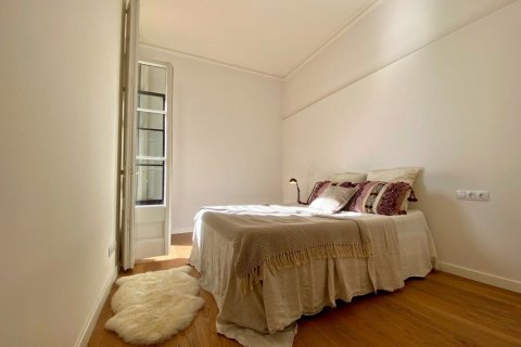 3 bedrooms apartment for sale in Barcelona, Catalonia, Spain № 6338 - photo 11