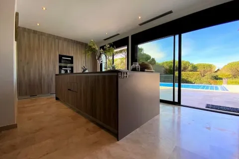 Сasa de 4 dormitorios en venta en Santa Cristina d'Aro, Gerona, Cataluña, Spain № 1468 - foto 4