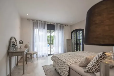 Сasa de 4 dormitorios en venta en Santa Cristina d'Aro, Gerona, Cataluña, Spain № 1468 - foto 12