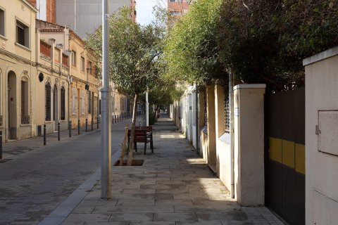 Apartamento de 3 dormitorios en venta en Barcelona, Cataluña, Spain № 1470 - foto 4