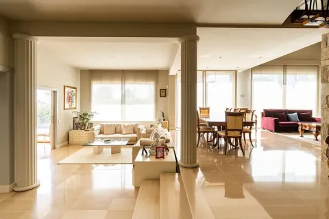 Сasa de 5 dormitorios en venta en Barcelona, Cataluña, Spain № 1467 - foto 6