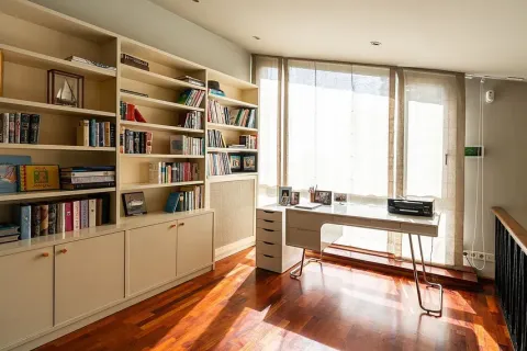 Сasa de 5 dormitorios en venta en Barcelona, Cataluña, Spain № 1467 - foto 19