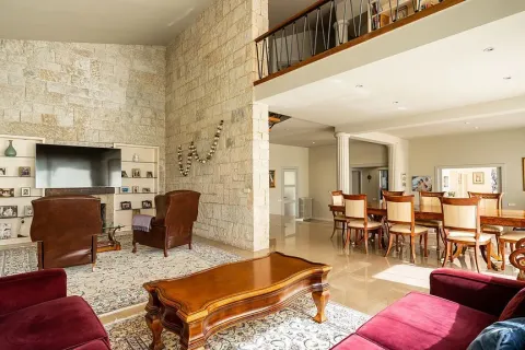 Сasa de 5 dormitorios en venta en Barcelona, Cataluña, Spain № 1467 - foto 8