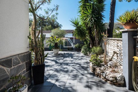 8 bedrooms villa for sale in Sant Cugat Del Valles, Barcelona, Catalonia, Spain № 6656 - photo 5