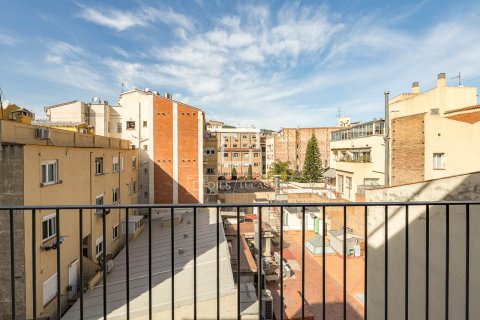 Ático de 4 dormitorios en venta en Barcelona, Cataluña, Spain № 6655 - foto 13
