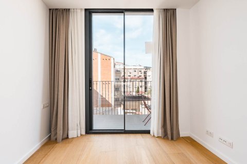 Ático de 4 dormitorios en venta en Barcelona, Cataluña, Spain № 6655 - foto 22