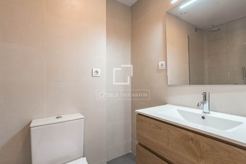 Ático de 4 dormitorios en venta en Barcelona, Cataluña, Spain № 6655 - foto 29