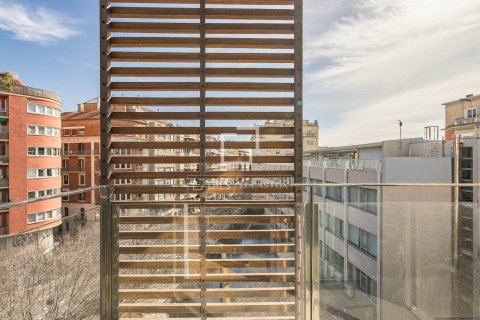 Ático de 4 dormitorios en venta en Barcelona, Cataluña, Spain № 6655 - foto 15