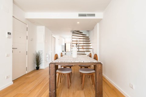 Ático de 4 dormitorios en venta en Barcelona, Cataluña, Spain № 6655 - foto 3