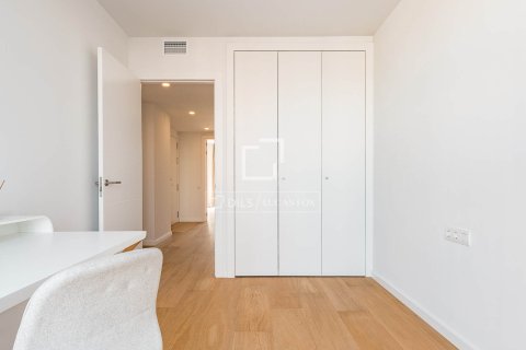 Ático de 4 dormitorios en venta en Barcelona, Cataluña, Spain № 6655 - foto 26