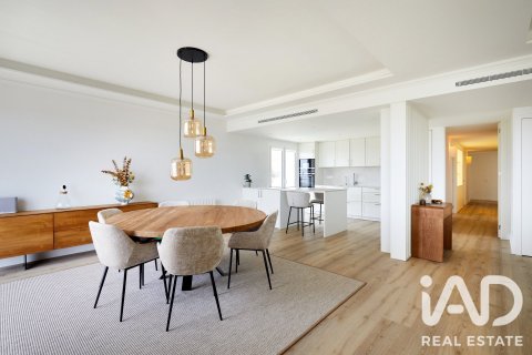4 bedrooms apartment for sale in Barcelona, Catalonia, Spain № 8992 - photo 3