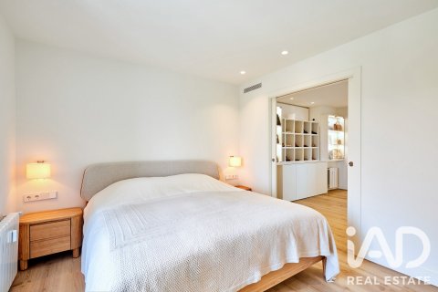 4 bedrooms apartment for sale in Barcelona, Catalonia, Spain № 8992 - photo 11
