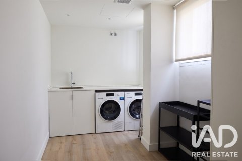 4 bedrooms apartment for sale in Barcelona, Catalonia, Spain № 8992 - photo 22