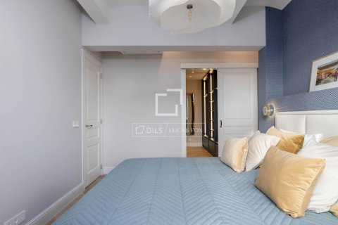 Ático de 3 dormitorios en venta en Barcelona, Cataluña, Spain № 4301 - foto 21