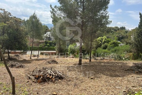 1350 sq.m. land plot for sale in Cerdanyola Del Valles, Barcelona, Catalonia, Spain № 7816 - photo 8