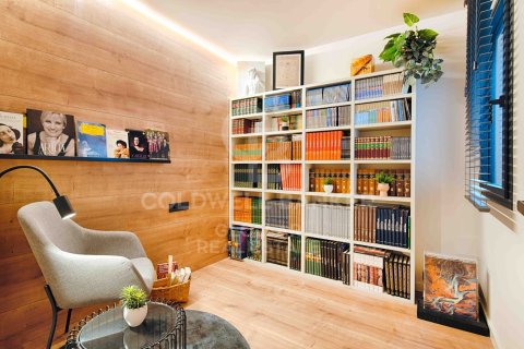3 bedrooms apartment for sale in Girona, Catalonia, Spain № 7814 - photo 10