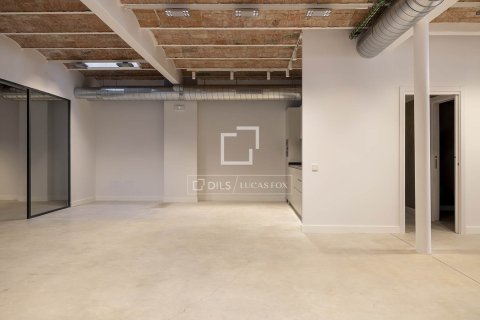 200 sq.m. apartment for sale in Barcelona, Catalonia, Spain № 6455 - photo 7