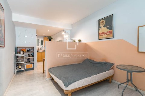 Apartamento de 2 dormitorios en venta en Barcelona, Cataluña, Spain № 6453 - foto 9