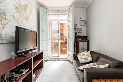 Apartamento de 2 dormitorios en venta en Barcelona, Cataluña, Spain № 6453 - foto 11