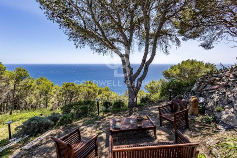 Casa adosada de 4 dormitorios en venta en Begur, Gerona, Cataluña, Spain № 5616 - foto 2