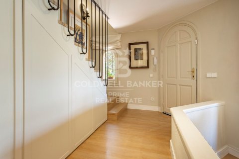 Casa adosada de 4 dormitorios en venta en Begur, Gerona, Cataluña, Spain № 5616 - foto 14