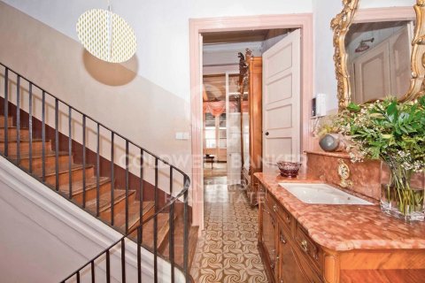 Сasa de 7 dormitorios en venta en Mataró, Barcelona, Cataluña, Spain № 5524 - foto 5
