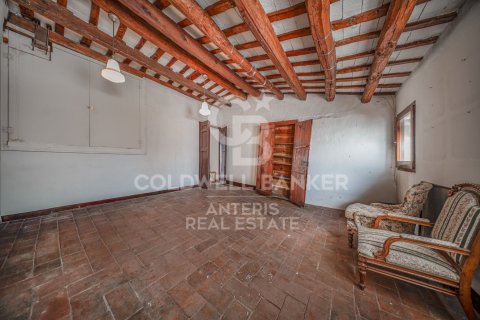 Сasa de 7 dormitorios en venta en Mataró, Barcelona, Cataluña, Spain № 5524 - foto 17