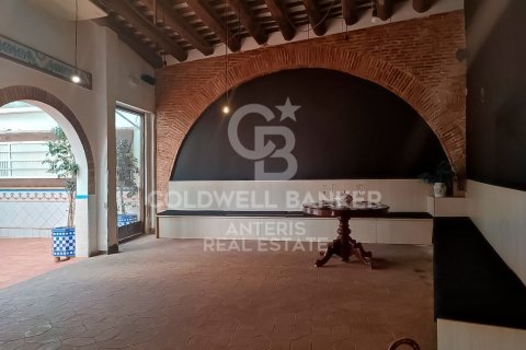 Сasa de 7 dormitorios en venta en Mataró, Barcelona, Cataluña, Spain № 5524 - foto 20
