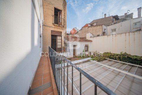 Сasa de 7 dormitorios en venta en Mataró, Barcelona, Cataluña, Spain № 5524 - foto 12